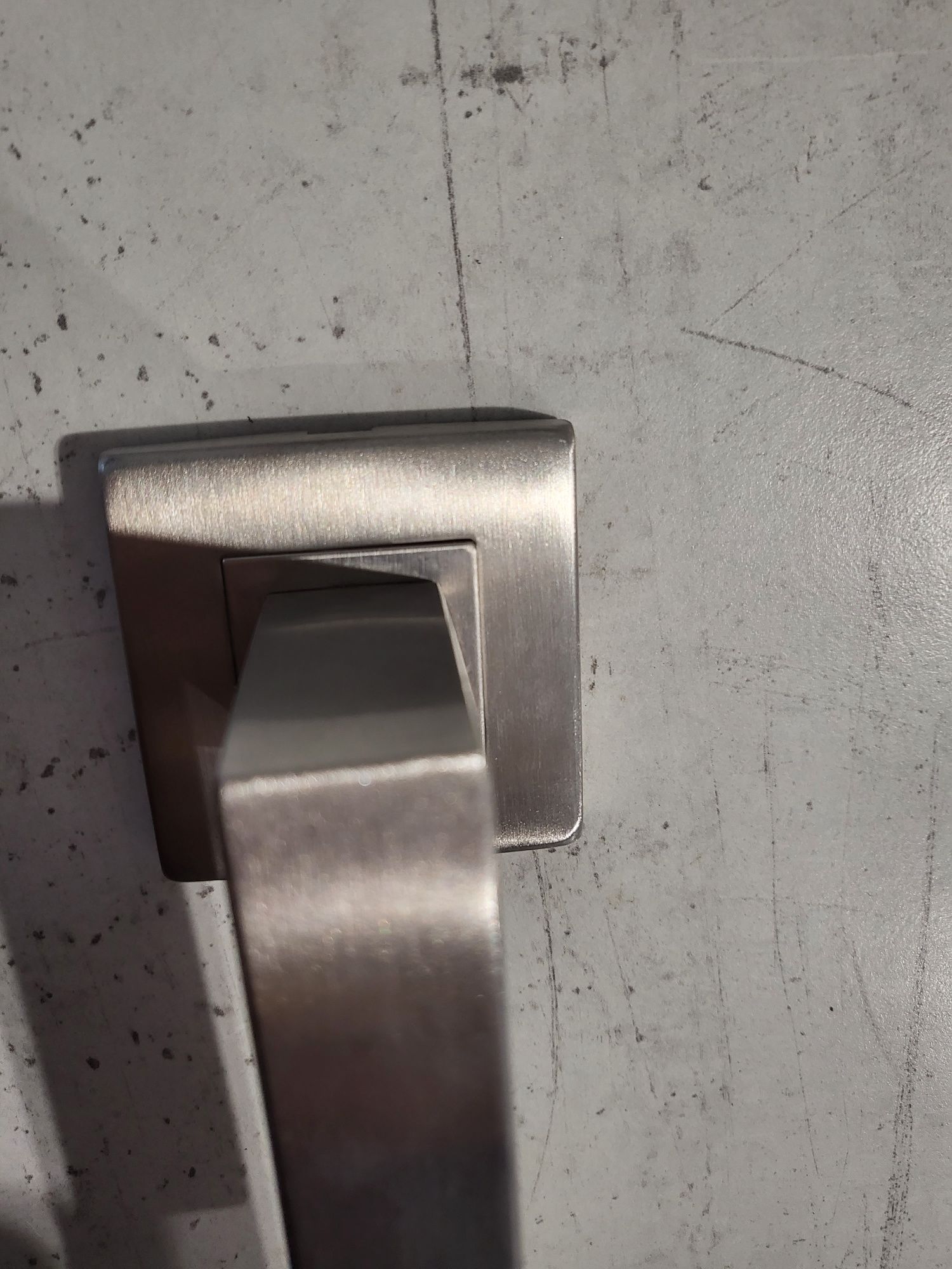 Klamki srebrne zamknięcie do  WC