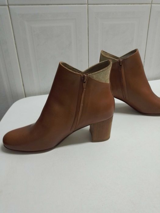 Botins camel tamanho 38