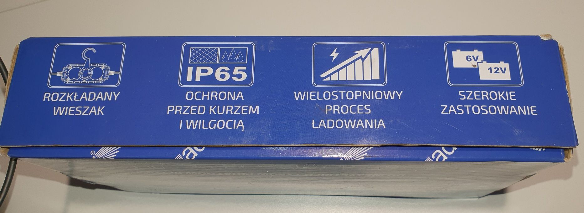Ładowarka do akumulatora ADCHARGER 4.0  samochodowa