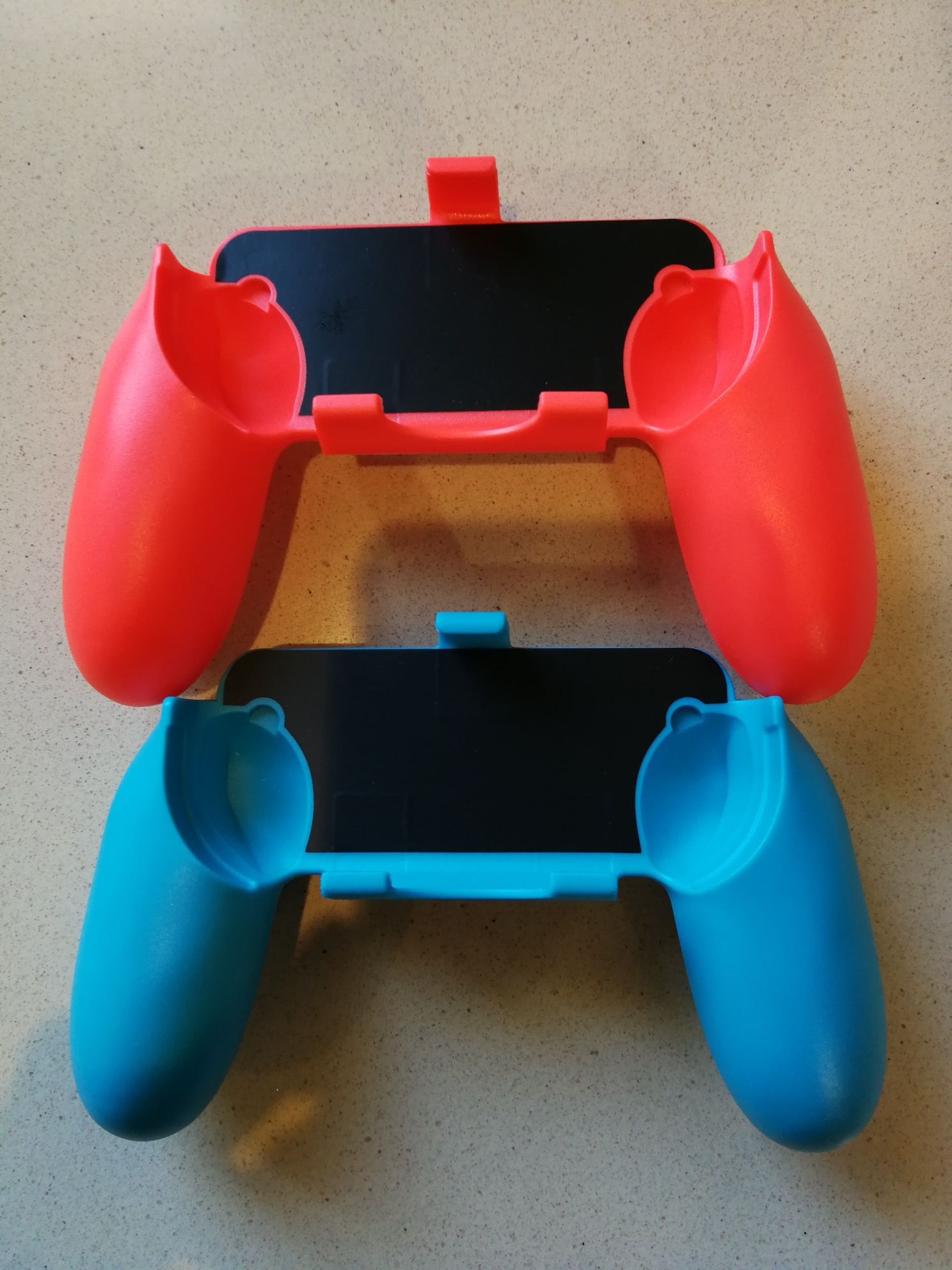 Grips Nintendo Switch - NOVOS