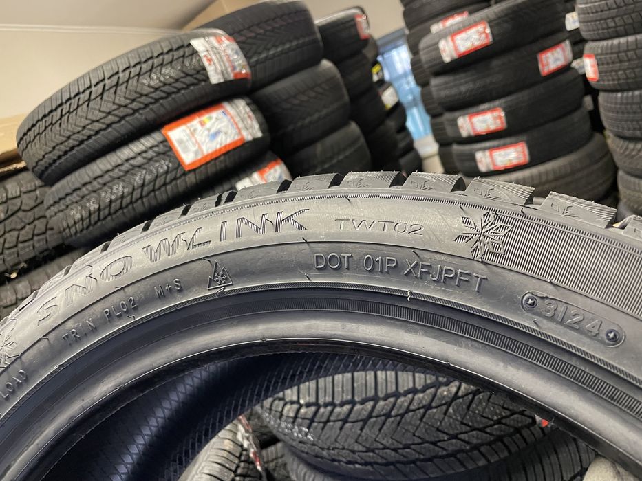 зимова резина гума 245/45 R19 a6 a7 bmw ford infinity NX tesla w222