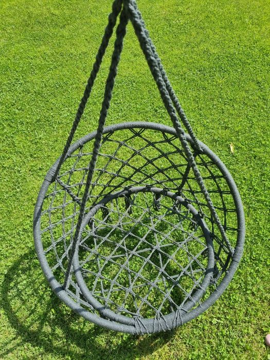 Hustawka  ogrodowa bocianie gniazdo