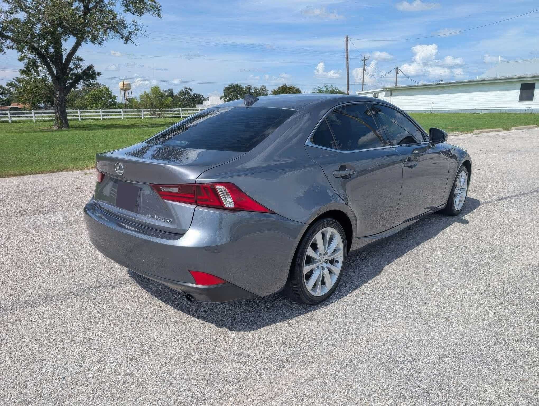 2015 Lexus IS 250 Sedan AWD 2.5