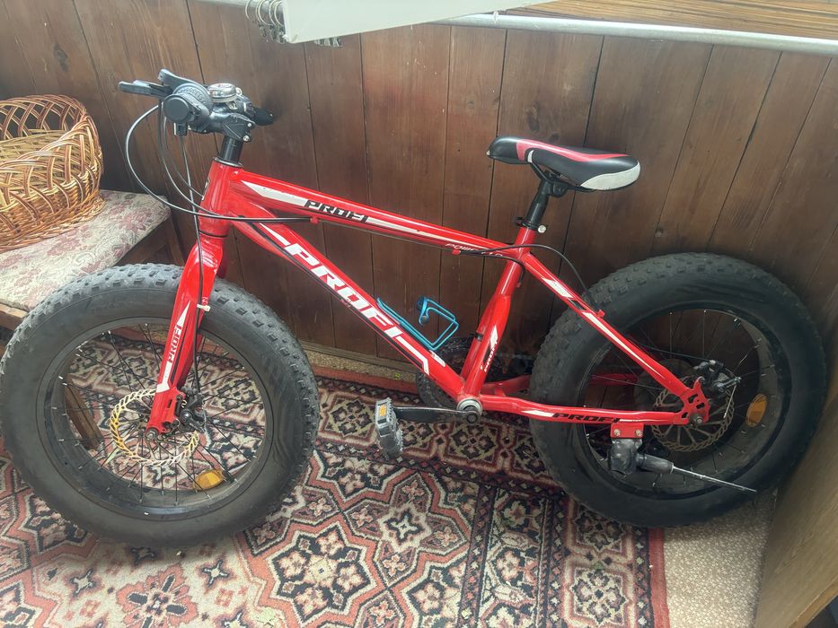 Продам у дуже гарному стані