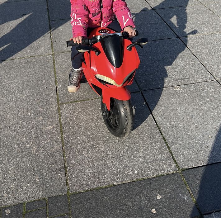 Autko Motocykl elektryczne dla dziecka DUŻE BMW m6 Ducati Panigale