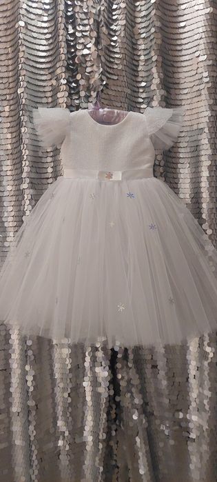 Дитяча святкова новорічна сукня на 2,5-5років,сніжинка,мальвіна,лялька