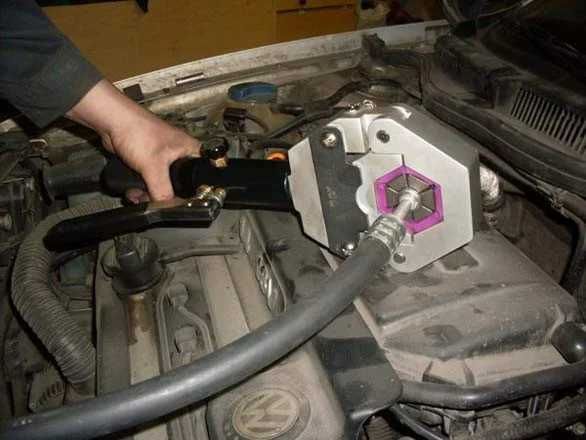 заправка авто кондиционера фреоном R134A 1234yf R744 ремонт чистка