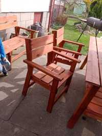 Stół ogrodowy + 2 ławki i 2 krzesła