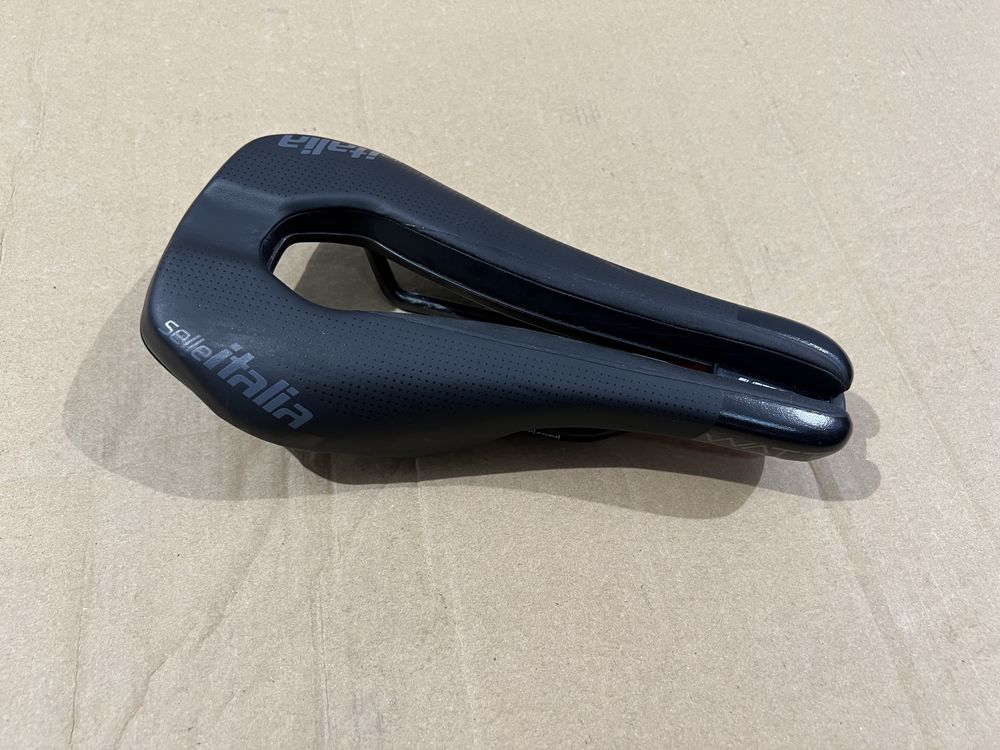 Selim Crono/Triatlo Selle Italia Watt carbono