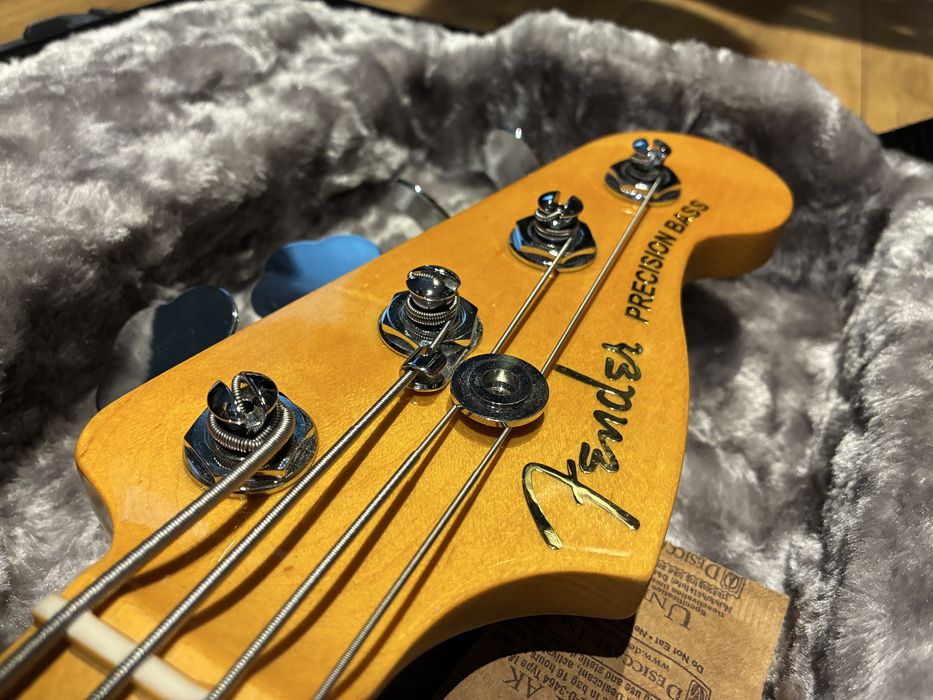 Fender American Ultra Precision Bass