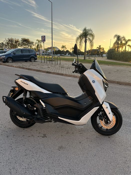 Yamaha Nmax 2025