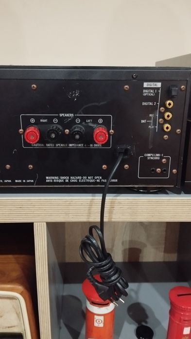 Vendo amplificador JVC modelo AX Z 911