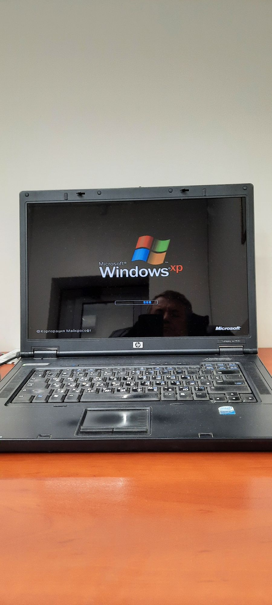 Ноутбук Compag nx7400.