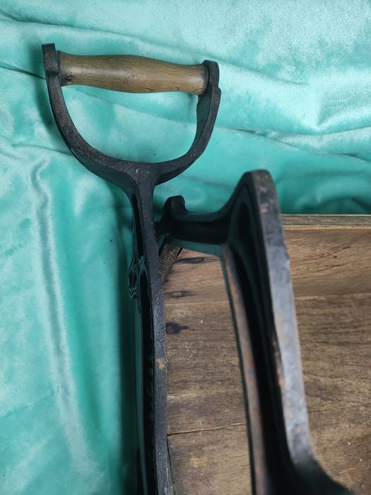 Zabytkowa krajalnica Vintage