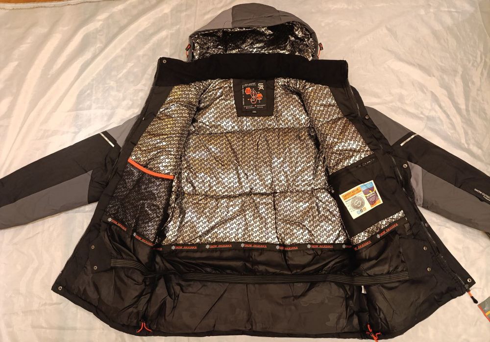 Зимова чоловіча куртка