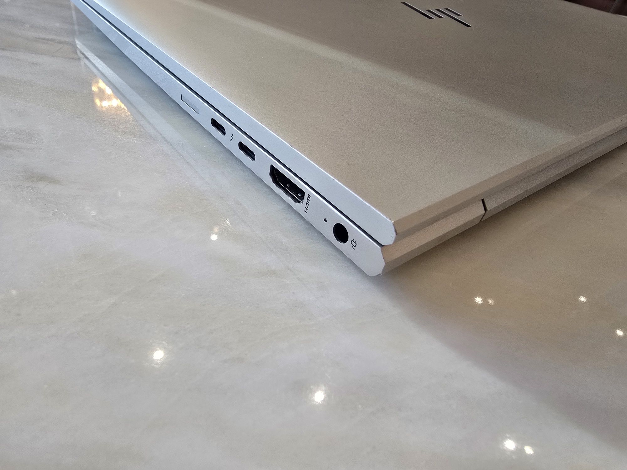 hp elitebook 840 g8 i7 16gb RAM