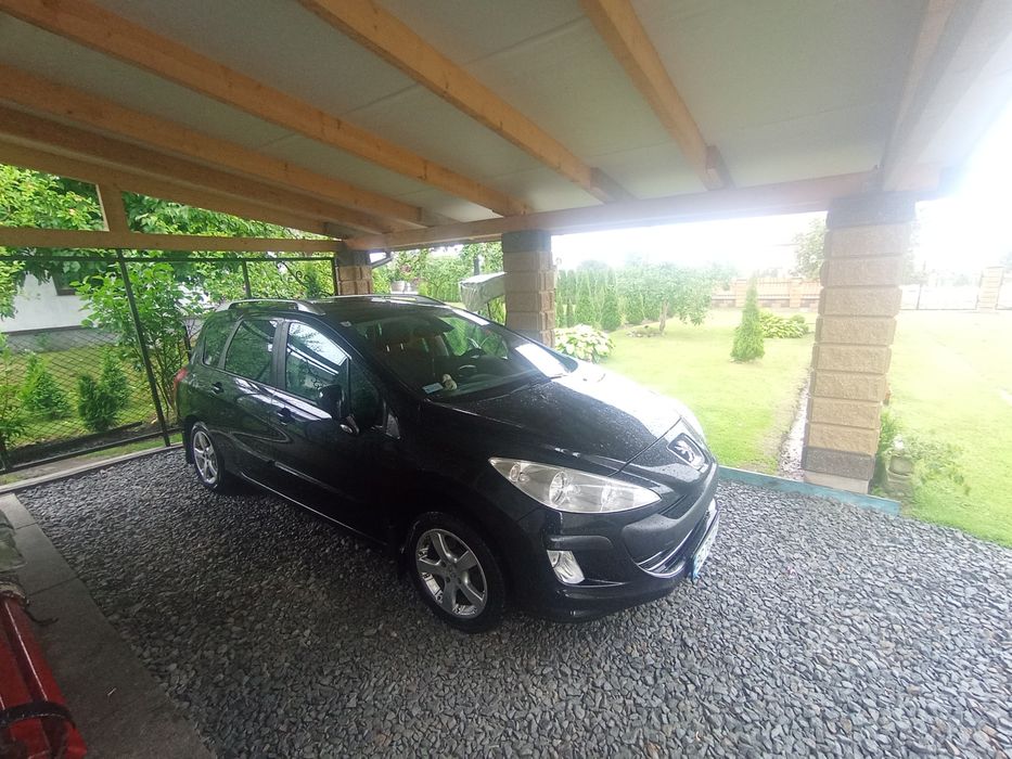 Продам причина продажі виїзд закордон