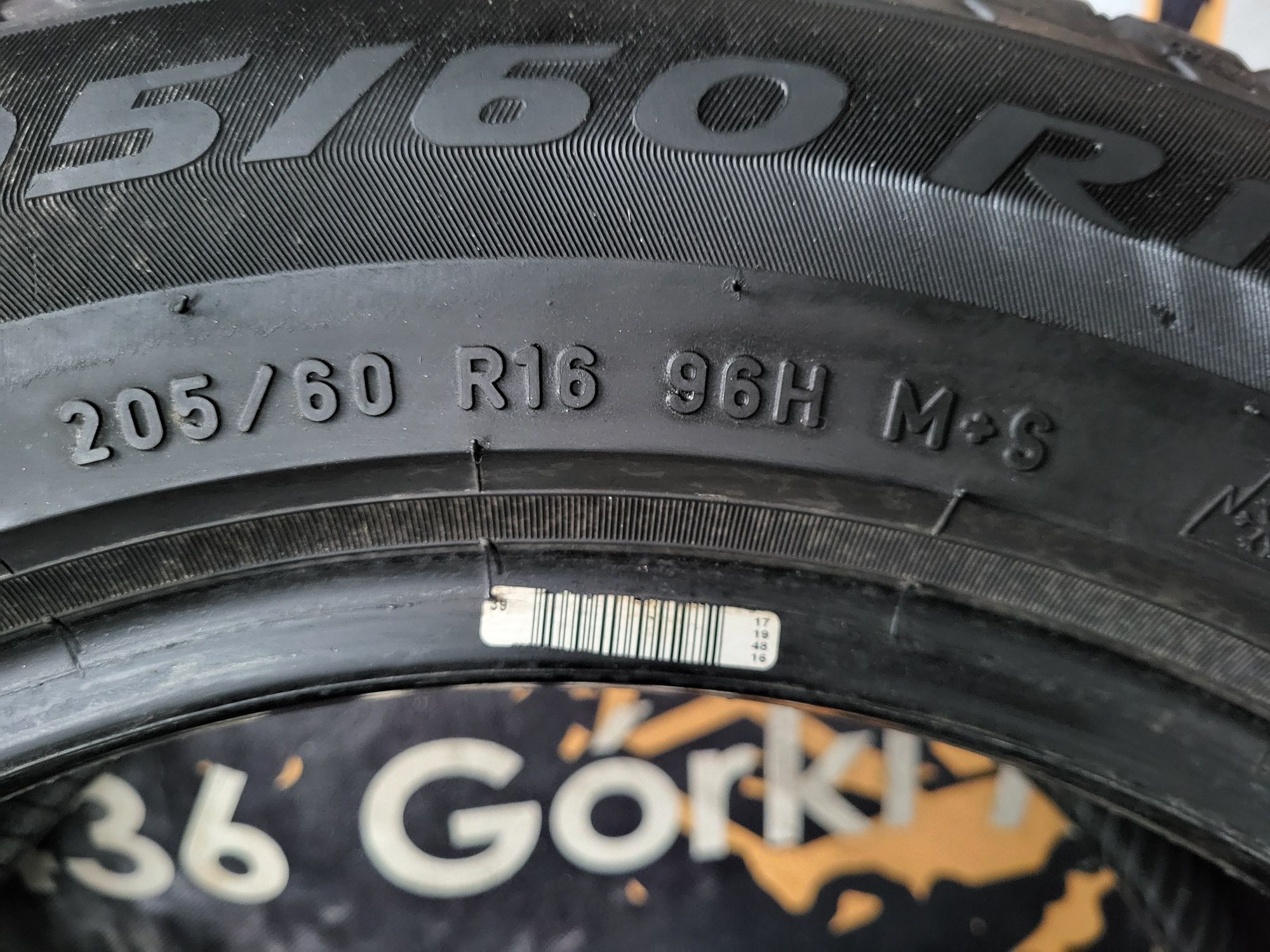 Opony zimowe 205/60/16 Pirelli 6,4mm
