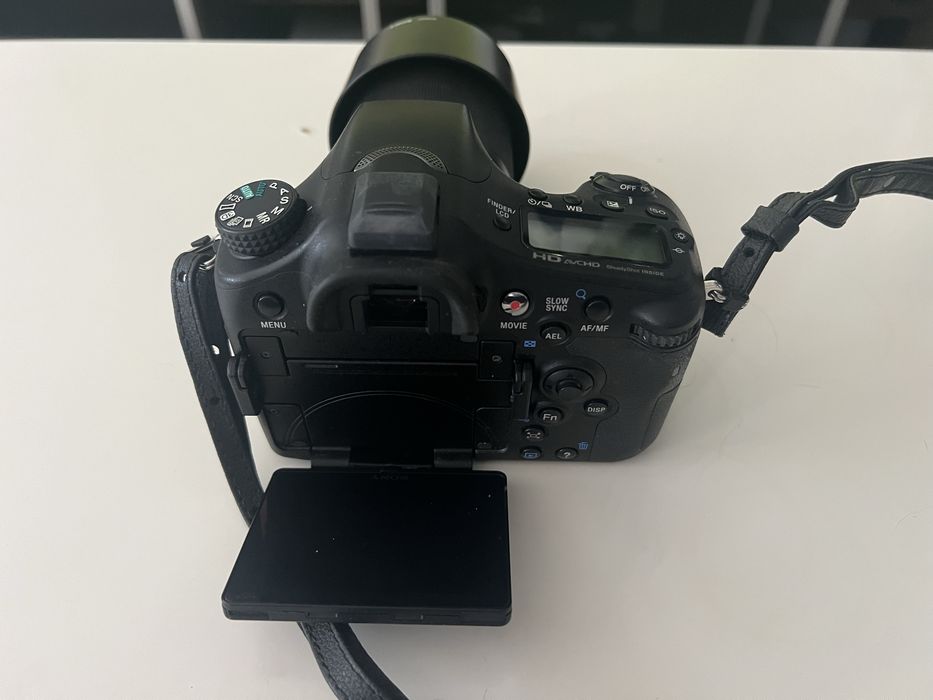 SLT-A77V aparat bezlusterkowy Sony plus dwia obiektywy
