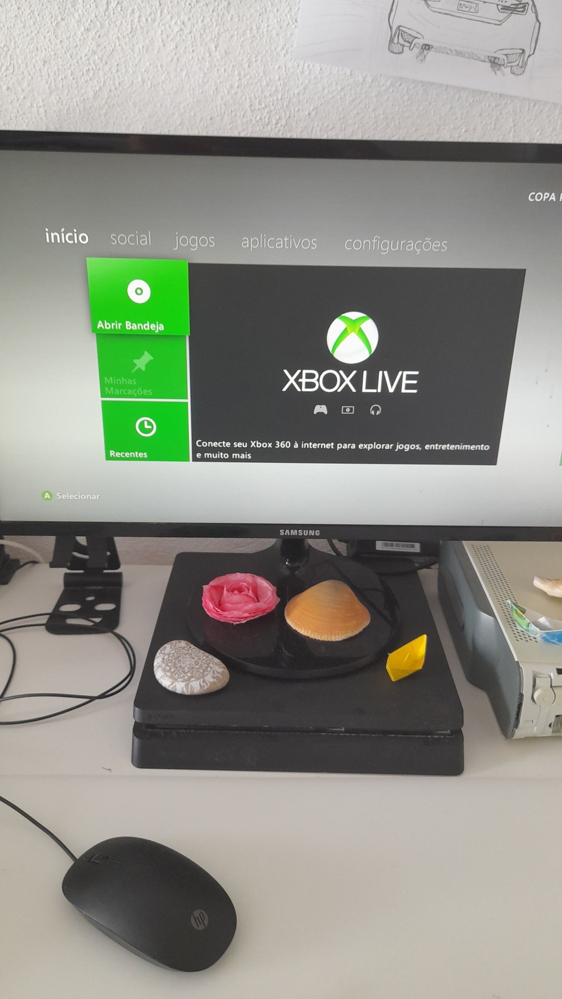 Xbox 360 com 2 comandos e fonte