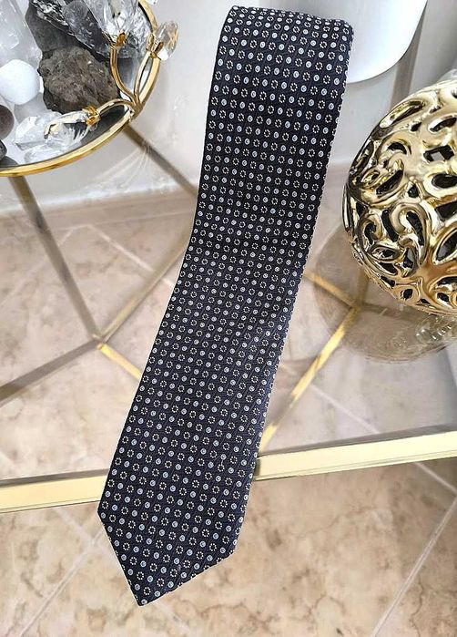 Gravata italiana em seda pura, vintage e handmade  -  Marca - Czaqua