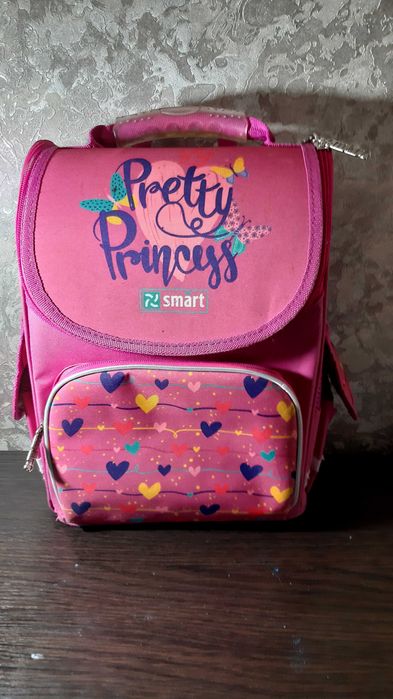 Шкільний портфель