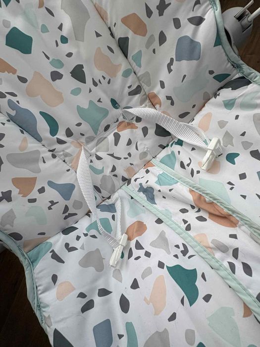 Fisher Price Leżaczek Bujaczek dla niemowląt  pastelowy GWD38