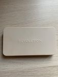 Revolution Forever Dynamic - Serinity paleta cieni