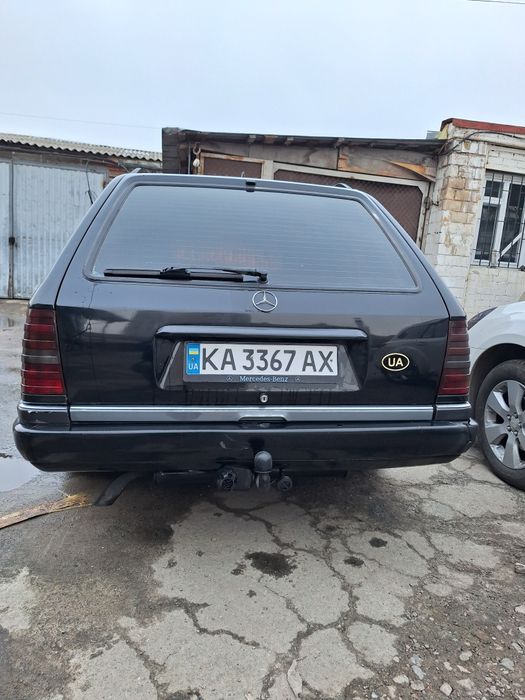 Мерседес е200 124