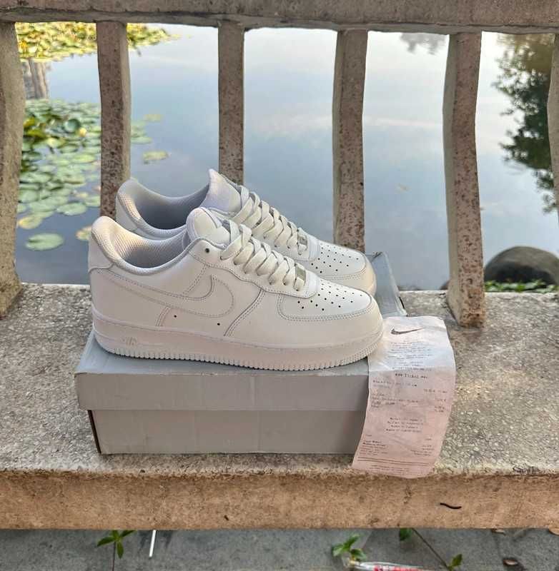Biały^potężny^NikeAirForce1^UnisexTrampki Roz.44