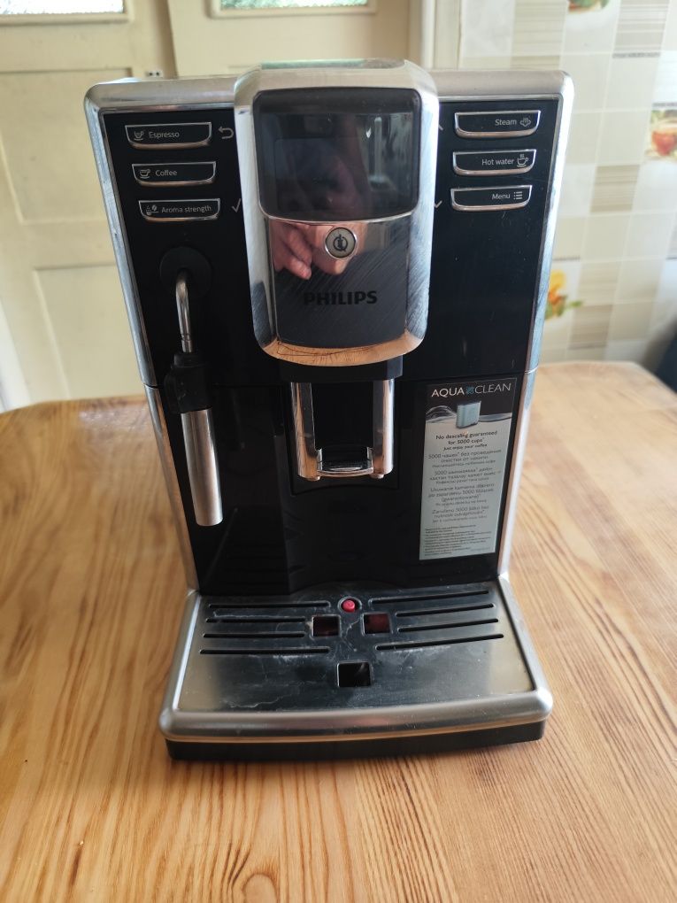 Кофемашина Philips EP5330/10