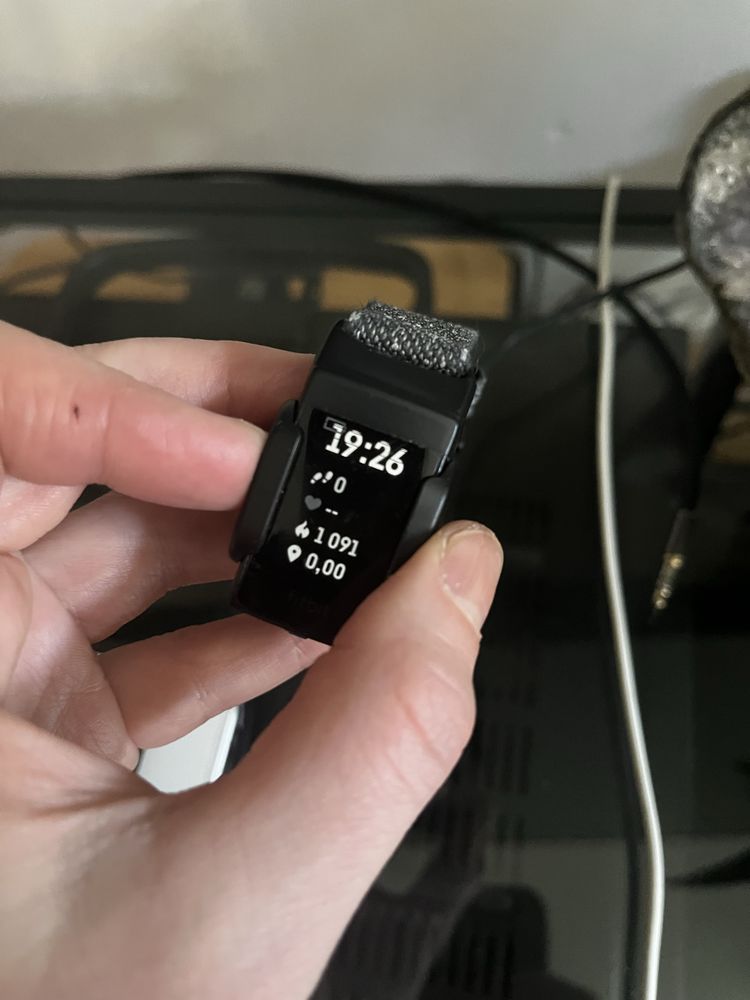 Oryginalny zestaw pasków do Fitbit Charge 4 + ewentualnie zegarek