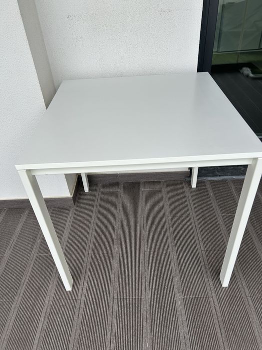 Mesa MELLTORP ikea