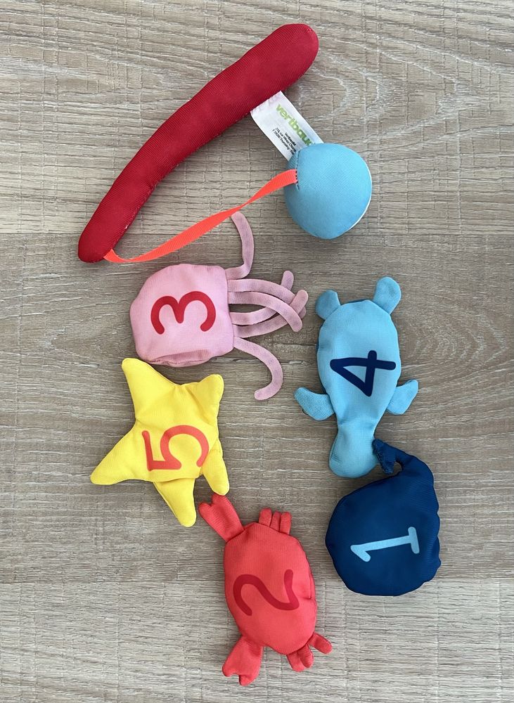 Jogo de pesca para o banho de bebés
