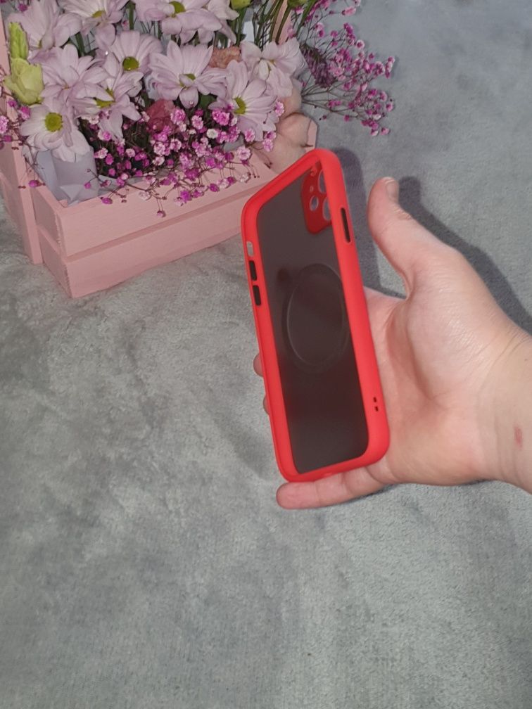 Продам чохли на iphone 11