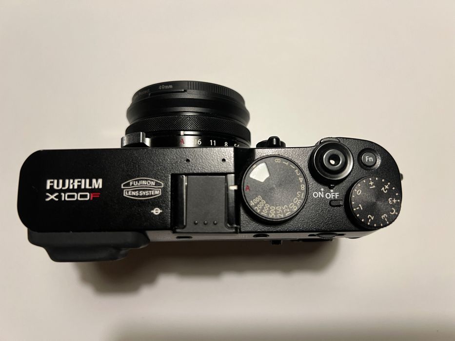 Aparat FujiFilm X100F Czarny Idealny stan