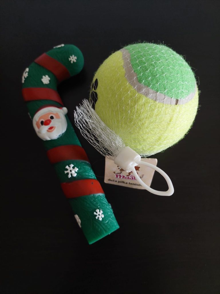 Duża piłka tenisowa i gryzak/zabawka piszcząca dla psa