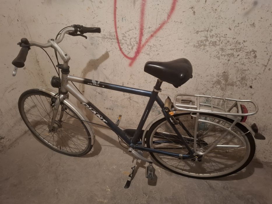 Rower Giant Metro 28 cali.