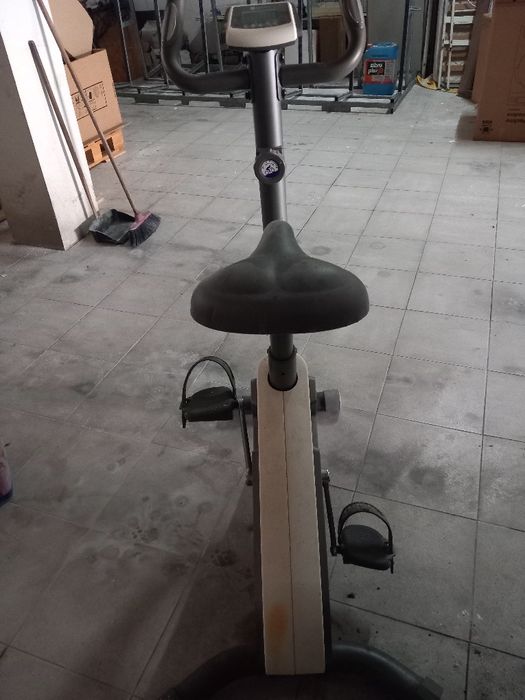 Bicicleta de ginasio