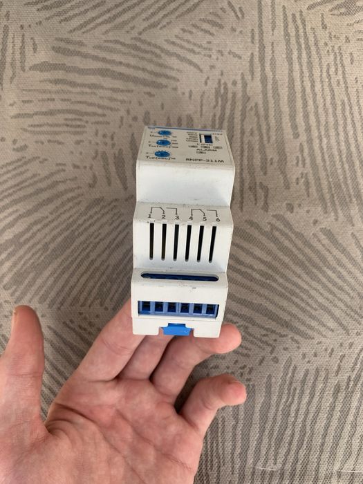 Трифазне реле напруги та контролю фаз Новатек-електро 5А ФАЗ RNPP-311M