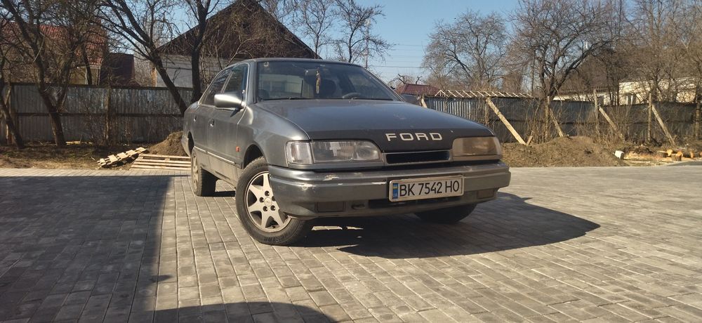 Продам шикарний автомобіля епохи 90-х
