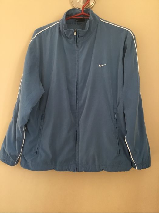 Kurteczka Nike,152-158,cienka