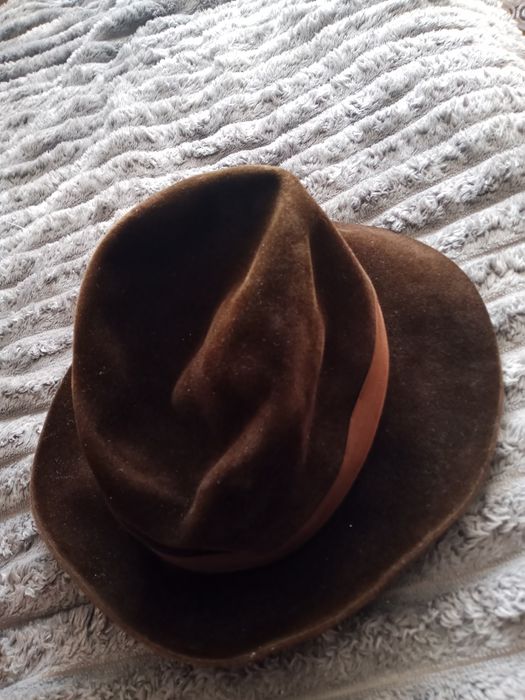 Старовинний капелюх