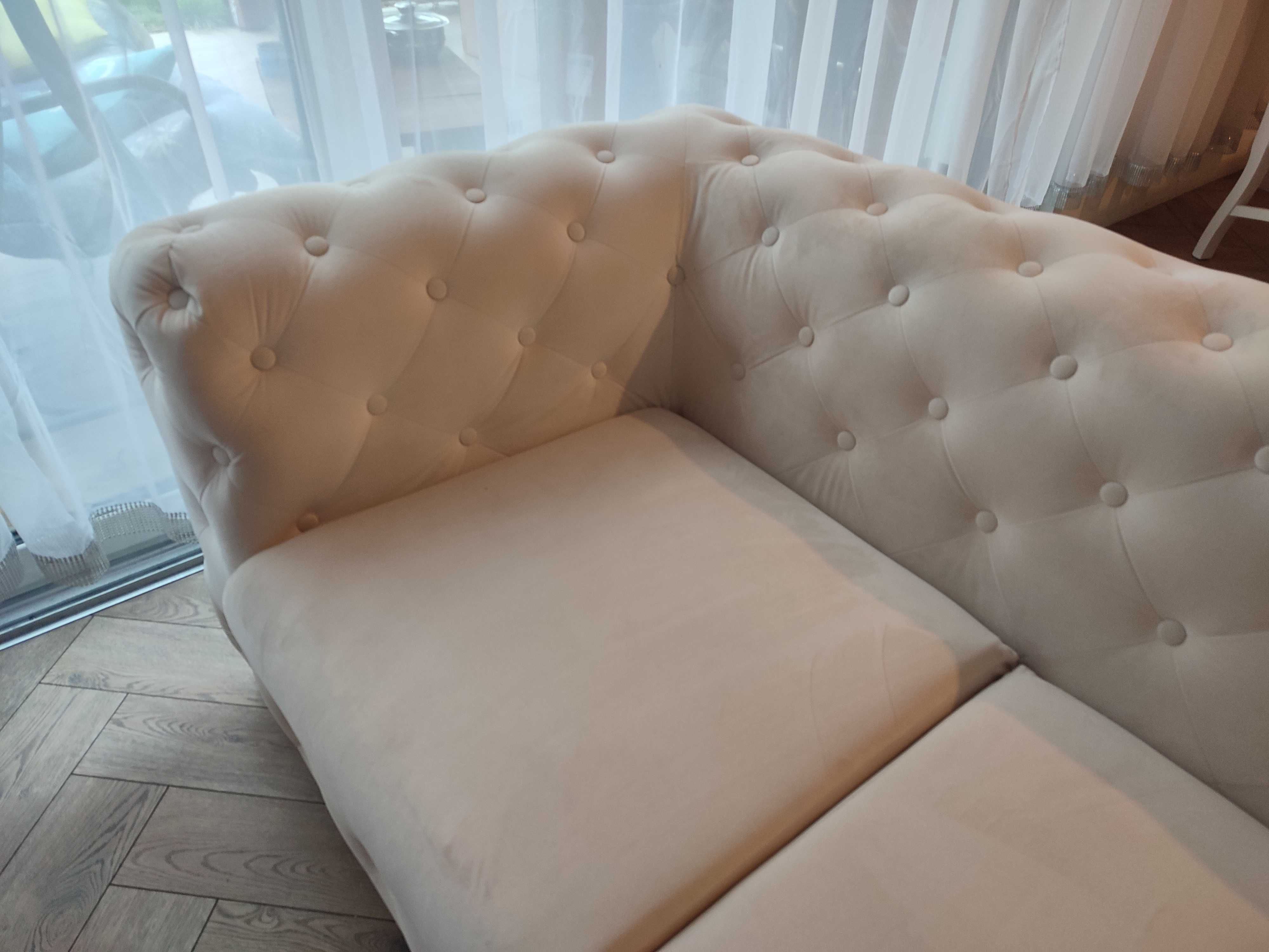 Sofy Chesterfield