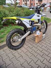 Husqvarna te250i  MY23  7mth 2t exc tpi plus dodatki, stan nowy