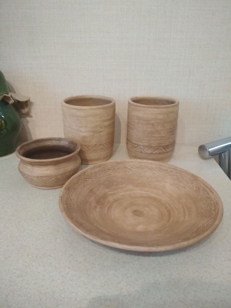 Бокал, келих, стакан, миска, ваза, вазочка, молочная керамика, молочна