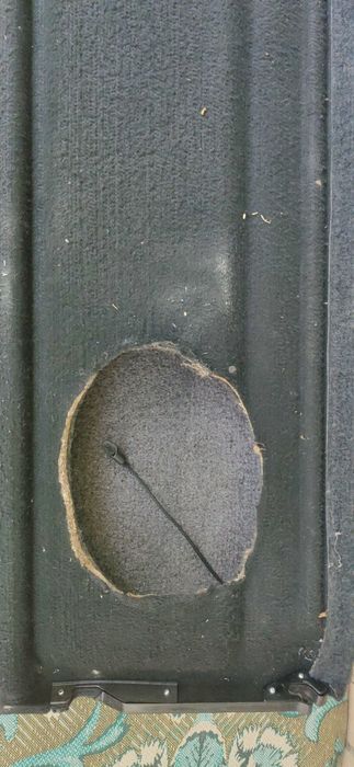 Форд Скорпио хетчбэк. Задняя полка