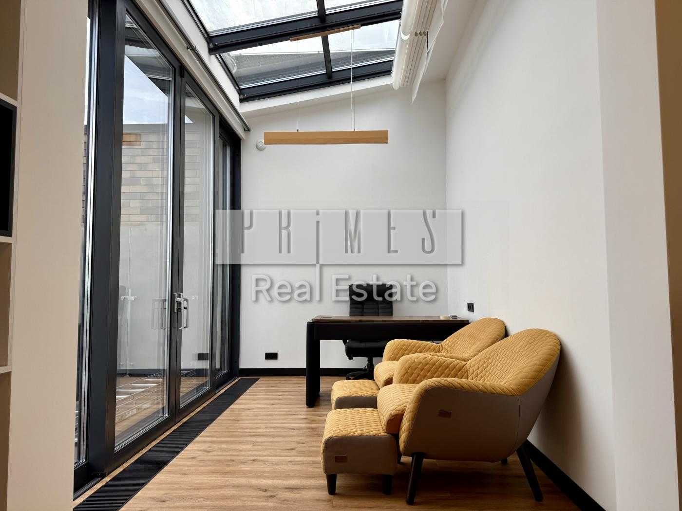 Аренда офиса 221м2, ЖК Podil Plaza & Residence, ул. Глубочицкая, 73