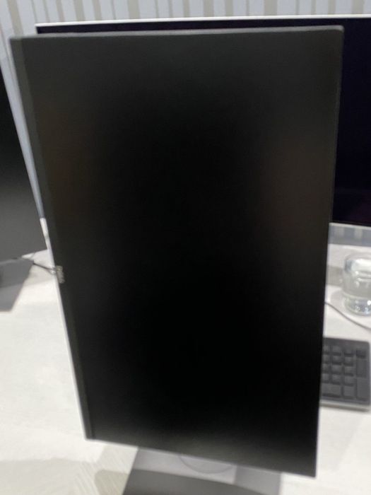 Монітор 23" DELL P2319H поворотний екран