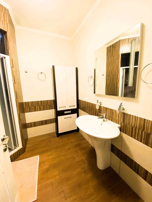 Продаж квартири Кловський узвіз 7,ЖК Карнегі хол.